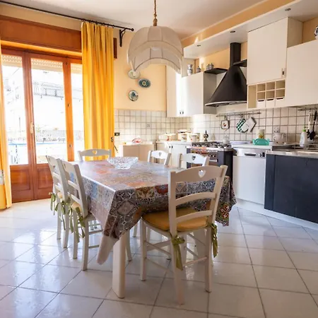 Frontemare Da Anna * Giardini-Naxos