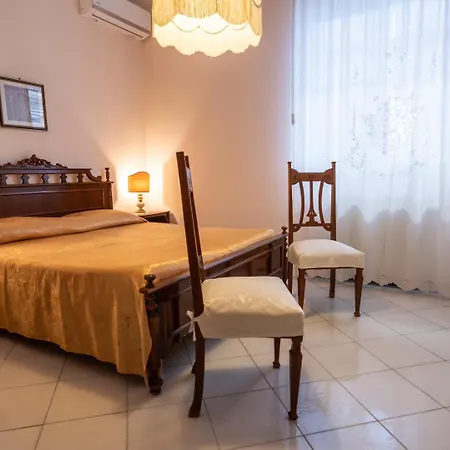 Frontemare Da Anna Apartment Giardini-Naxos