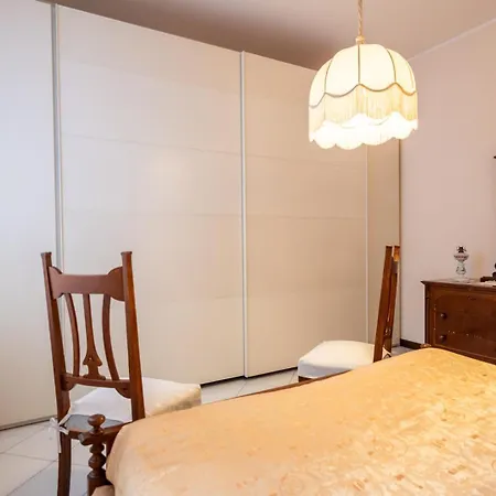 Frontemare Da Anna Apartment *